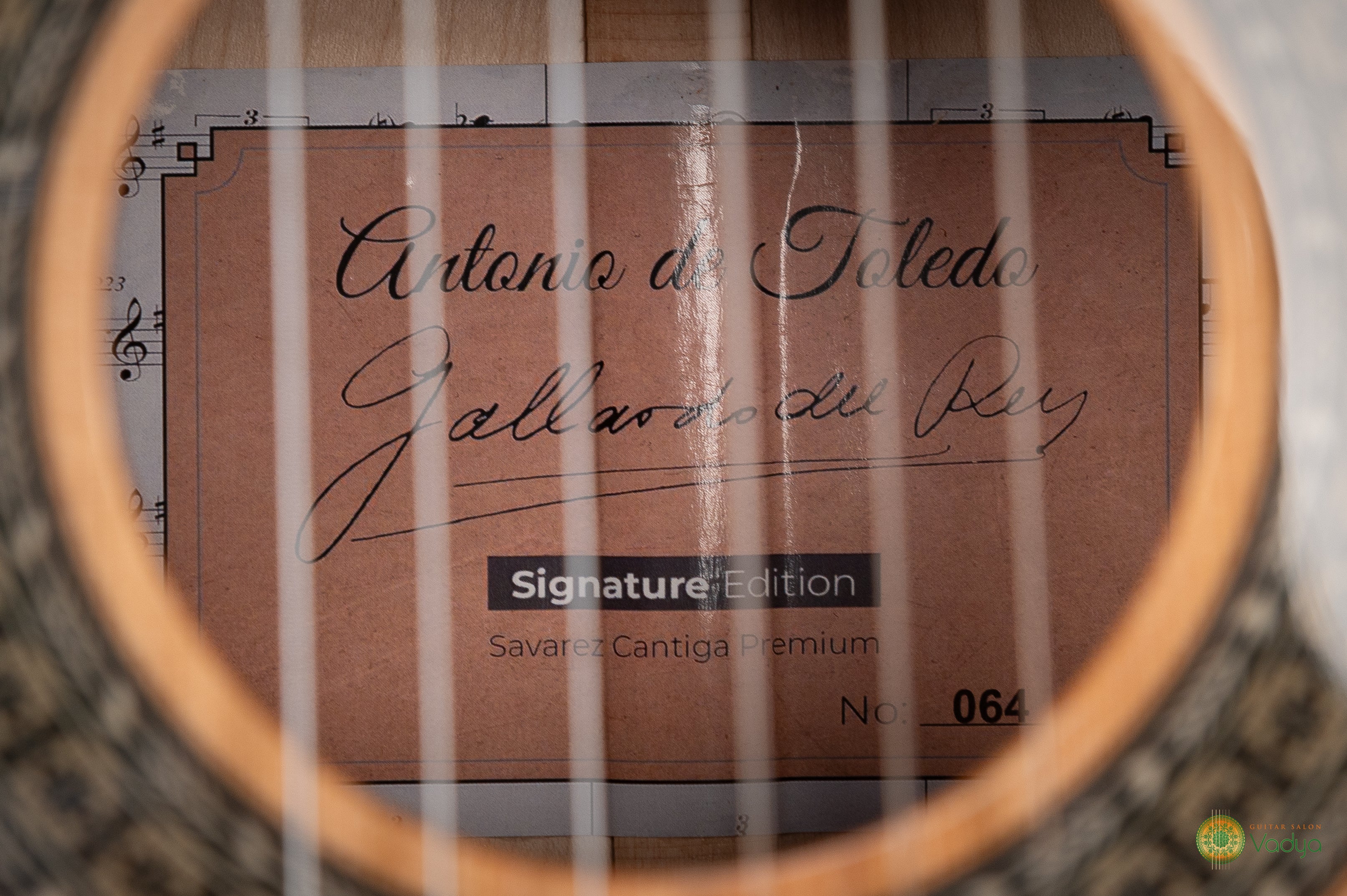 Antonio de Toledo – José María Gallardo del Rey Signature - Flamed Maple