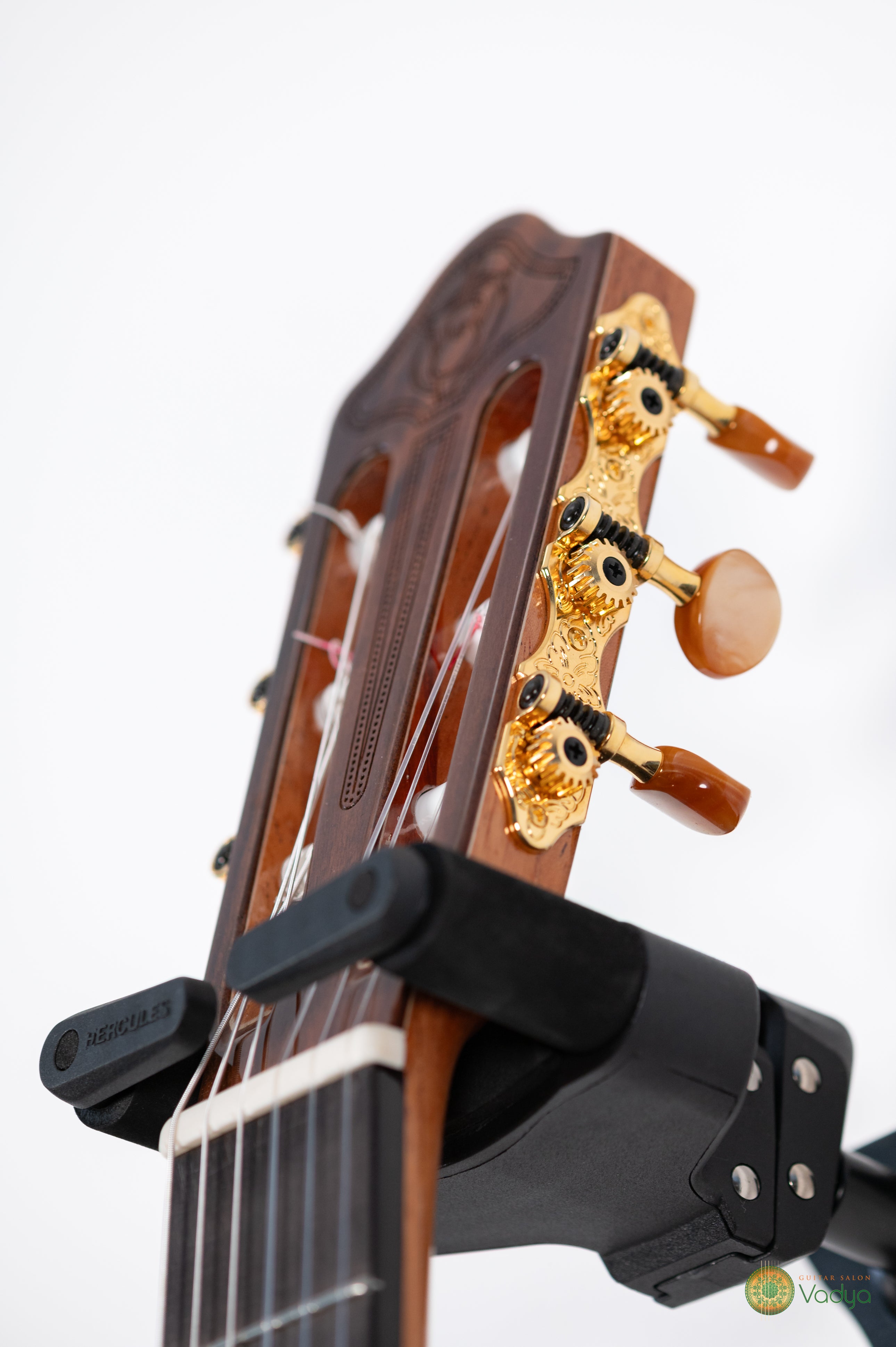 Vasilis Vasileiadis 2025 Double-Top koncertna kitara