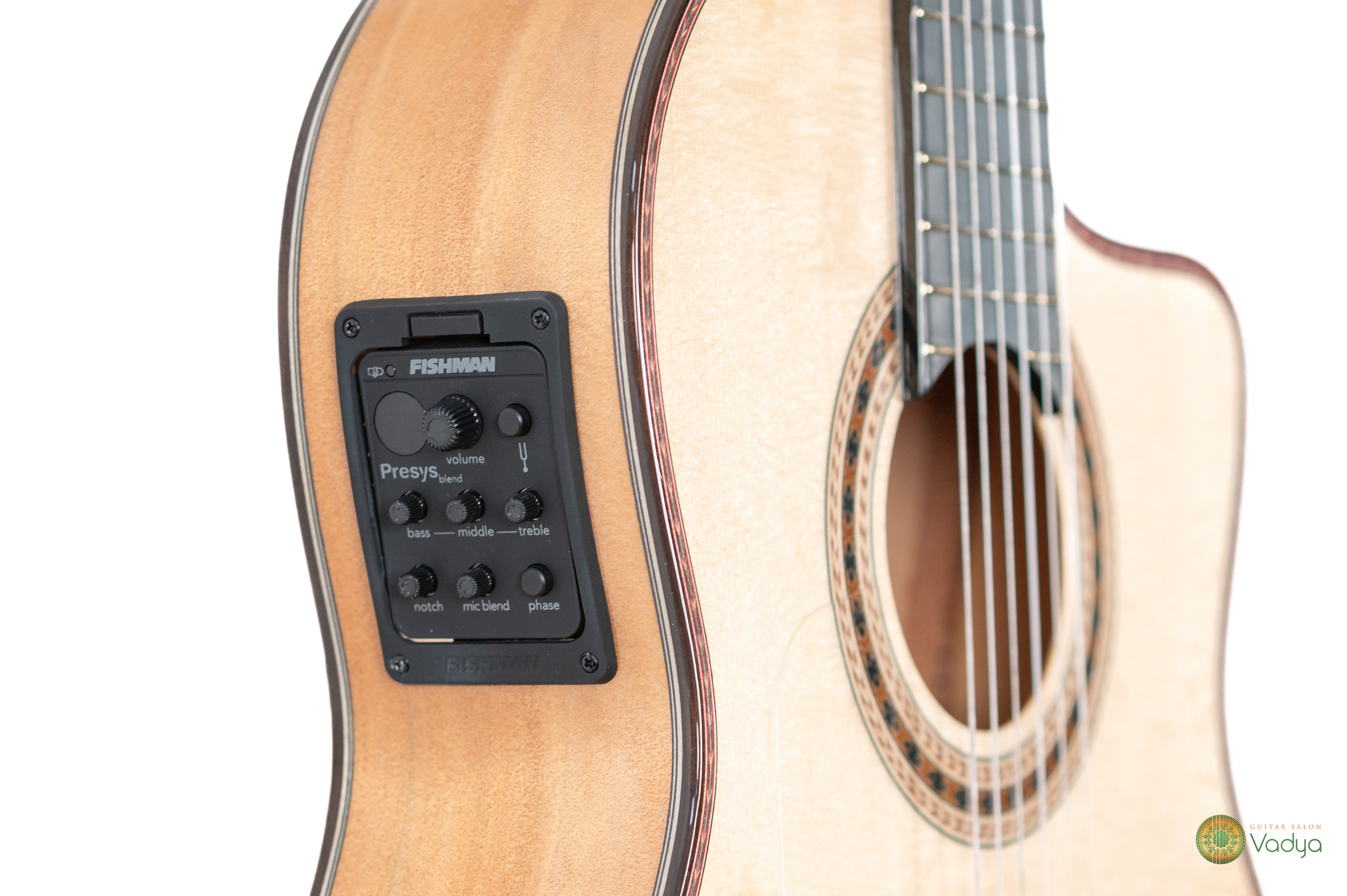 Antonio de Toledo AATF-17BE Cutaway Electro Flamenco Guitar
